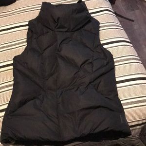 Brand NEW WOT never been worn Under Armour Vest